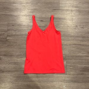 R by Eloise coral v neck tank top (size large)
